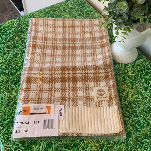 Timberland, Plaid Scarf neutral colors, NWT - Picture 3 of 9